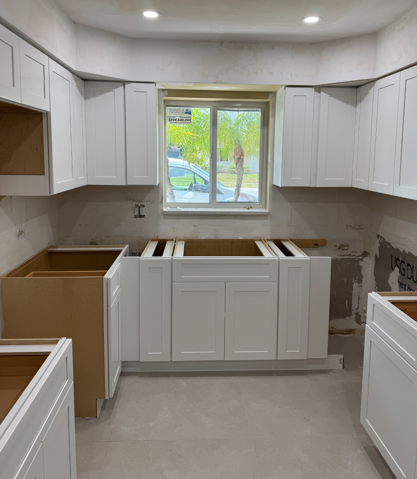 Modern White U-Shaped Kitchen